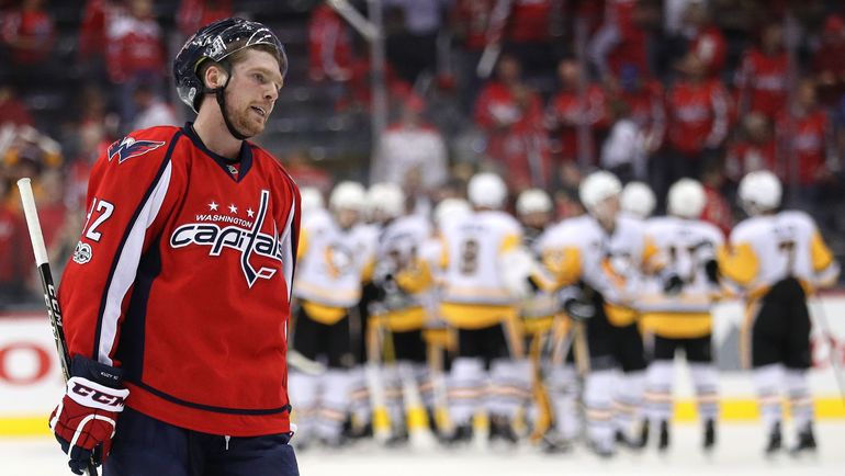 Евгений КУЗНЕЦОВ - один из россиян, ставших ограниченно свободными агентами. Фото AFP Евгений КУЗНЕЦОВ - один из россиян, ставших ограниченно свободными агентами. Фото AFP