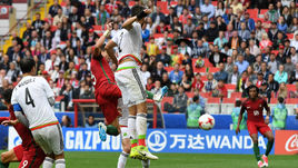 Сегодня. Москва. Португалия - Мексика - 2:1. ПЕПЕ сравнивает счет на последних секундах основного времени матча.