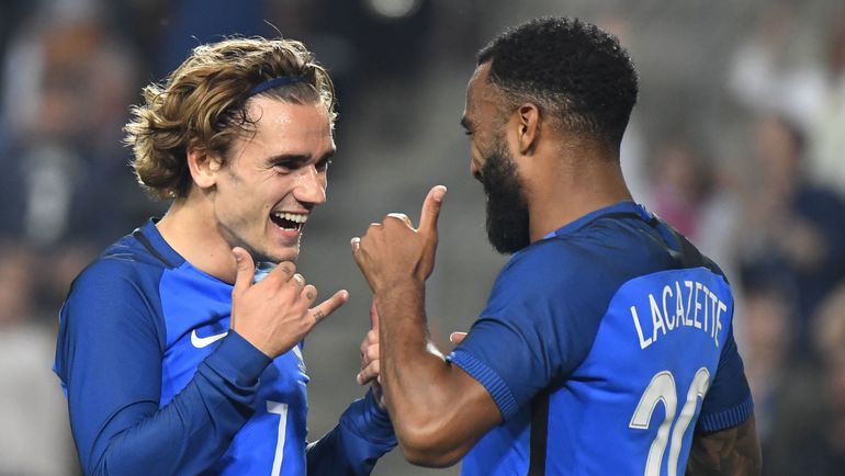 Александр ЛЯКАЗЕТТ (справа) и Антуан ГРИЗМАНН. Фото AFP Александр ЛЯКАЗЕТТ (справа) и Антуан ГРИЗМАНН. Фото AFP