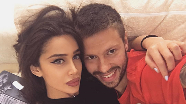 Миранда ШЕЛИЯ и Федор СМОЛОВ. Миранда ШЕЛИЯ и Федор СМОЛОВ.