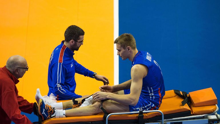 Дмитрий КОВАЛЕВ. Фото AFP Дмитрий КОВАЛЕВ. Фото AFP