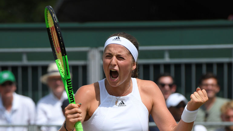 Понедельник. Лондон. Елена ОСТАПЕНКО. Фото REUTERS Понедельник. Лондон. Елена ОСТАПЕНКО. Фото REUTERS