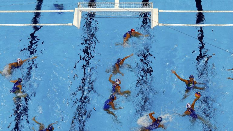 Ватерполистам хотят изменить правила. Фото REUTERS Ватерполистам хотят изменить правила. Фото REUTERS