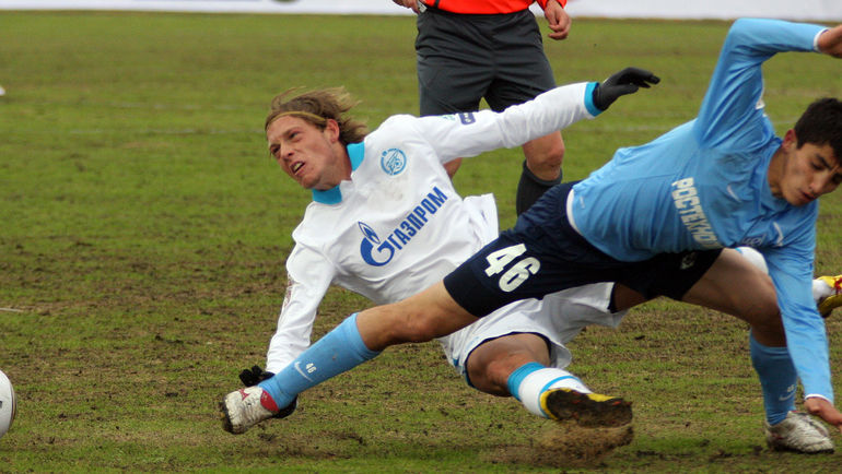 Микаэль ЛУМБ (слева) против Ибрагима ЦАЛЛАГОВА. Фото Игорь ГОРШКОВ Микаэль ЛУМБ (слева) против Ибрагима ЦАЛЛАГОВА. Фото Игорь ГОРШКОВ