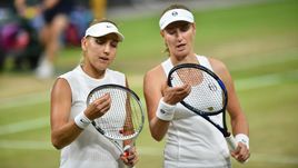 Суббота. Лондон. Елена ВЕСНИНА и Екатерина МАКАРОВА.