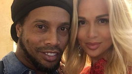 РОНАЛДИНЬЮ и Виктория ЛОПЫРЕВА.