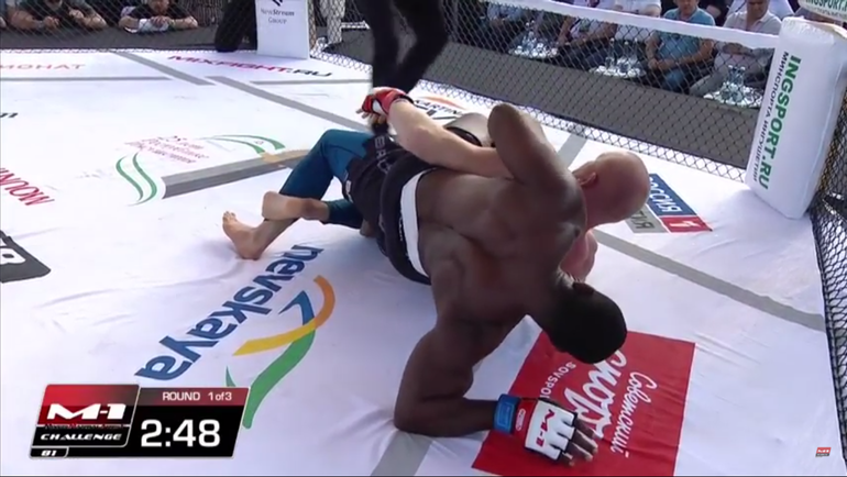 Харитонов переходит в контракатку. Харитонов переходит в контракатку.