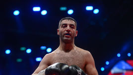 Бои на Красной площади: праздник со слезами