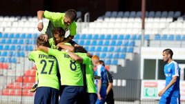 Сегодня. Долгопрудный. "Долгопрудный" - "Арарат" - 1:3. Московская команда одержала вторую победу подряд.