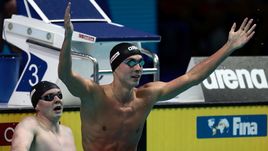 Сегодня. Будапешт. Антон ЧУПКОВ празднует победу на 200 м брассом.