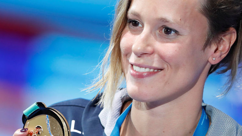 Федерика ПЕЛЛЕГРИНИ сенсационно нанесла Кэти Ледеки ее первое поражение на чемпионата мира. Фото AFP Федерика ПЕЛЛЕГРИНИ сенсационно нанесла Кэти Ледеки ее первое поражение на чемпионата мира. Фото AFP