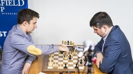 Пешечная цепь Карякина