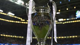 Трофей Лиги чемпионов.