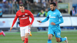 Эсекиэль ГАРАЙ (справа) и Артем ДЗЮБА могут продолжить противостояние в чемпионате России, поменявшись командами.