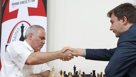 Сегодня. Сент-Луис. Гарри КАСПАРОВ и Сергей КАРЯКИН.