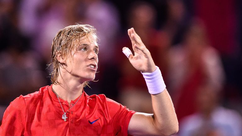 Денис ШАПОВАЛОВ в Торонто обыграл Рафаэля Надаля. Фото AFP Денис ШАПОВАЛОВ в Торонто обыграл Рафаэля Надаля. Фото AFP