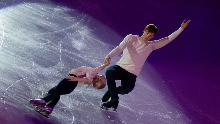 Владимир МОРОЗОВ и Евгения ТАРАСОВА. Фото Ксения НУРТДИНОВА Владимир МОРОЗОВ и Евгения ТАРАСОВА. Фото Ксения НУРТДИНОВА