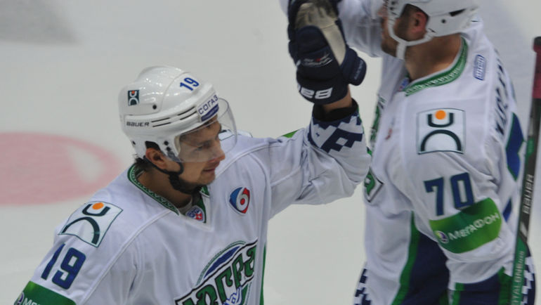 Артем БУЛЯНСКИЙ (№19). Фото Татьяна ДОРОГУТИНА Артем БУЛЯНСКИЙ (№19). Фото Татьяна ДОРОГУТИНА