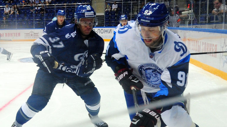 Динамовец Никита КОМАРОВ (справа) летом сменил Минск на Москву. Фото Никита УСПЕНСКИЙ Динамовец Никита КОМАРОВ (справа) летом сменил Минск на Москву. Фото Никита УСПЕНСКИЙ