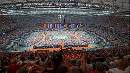 Вчера. Варшава. Чемпионат Европы по волейболу. Церемония открытия.