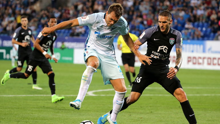 Артем ДЗЮБА (в белом). Фото Александр Демьянчук/ТАСС Артем ДЗЮБА (в белом). Фото Александр Демьянчук/ТАСС