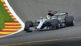 Льюис ХЭМИЛТОН.