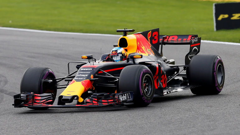 Воскресенье. Спа. Болид Дэниэля РИККЬЯРДО. Фото REUTERS Воскресенье. Спа. Болид Дэниэля РИККЬЯРДО. Фото REUTERS