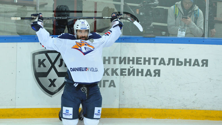 Данис ЗАРИПОВ. Фото Алексей ИВАНОВ Данис ЗАРИПОВ. Фото Алексей ИВАНОВ