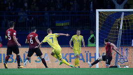 Вчера. Киев. Украина - Турция - 2:0. Андрей ЯРМОЛЕНКО оформляет дубль.