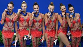 Россиянки с золотыми медалями чемпионата мира.