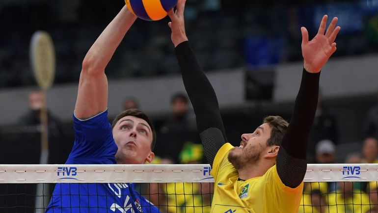 Ильяс КУРКАЕВ (слева). Фото AFP Ильяс КУРКАЕВ (слева). Фото AFP