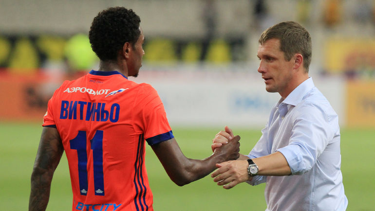 ВИТИНЬЮ и Виктор ГОНЧАРЕНКО. Фото Валентин КОБЫЩА, ПФК ЦСКА ВИТИНЬЮ и Виктор ГОНЧАРЕНКО. Фото Валентин КОБЫЩА, ПФК ЦСКА
