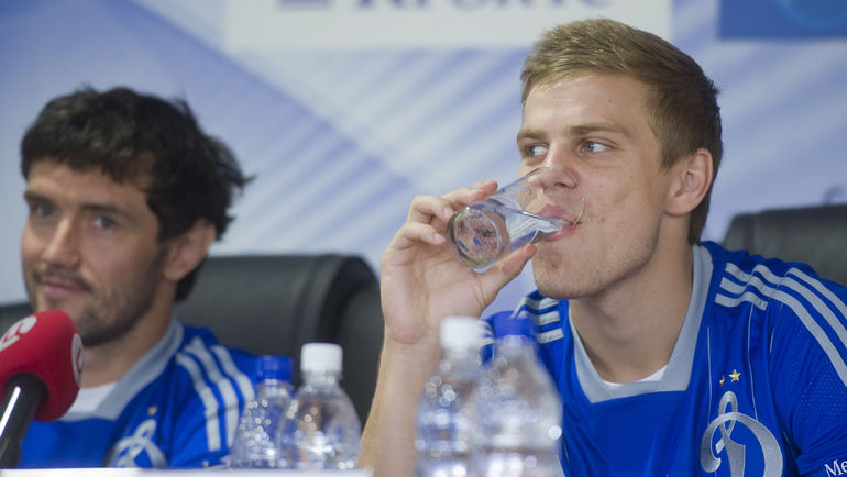 2013 год. Юрий ЖИРКОВ (слева) и Александр КОКОРИН. Фото Антон СЕРГИЕНКО 2013 год. Юрий ЖИРКОВ (слева) и Александр КОКОРИН. Фото Антон СЕРГИЕНКО