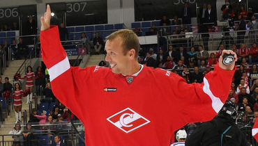 "Почему Глушаков ничего не знает о "Югре"?