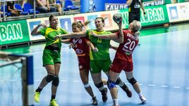 Чемпионат начался с блокбастеров на юге