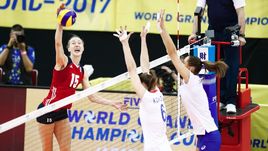 Сегодня. Нагое. Россия - США - 2:3. Россиянки вели по ходу встречи, но потерпели поражение.