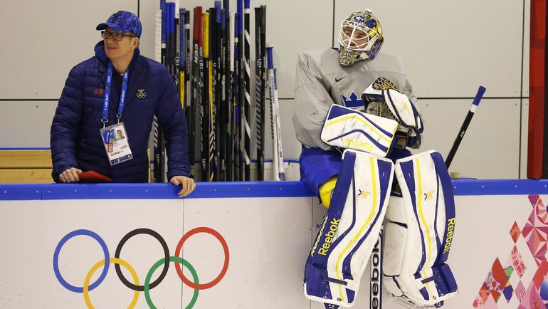 2014 год. Юнас ЭНРОТ (справа) на Олимпиаде в СОчи. Фото REUTERS 2014 год. Юнас ЭНРОТ (справа) на Олимпиаде в СОчи. Фото REUTERS