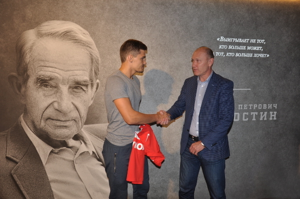 Роман ЗОБНИН и Сергей РОДИОНОВ. Фото spartak.com Роман ЗОБНИН и Сергей РОДИОНОВ. Фото spartak.com