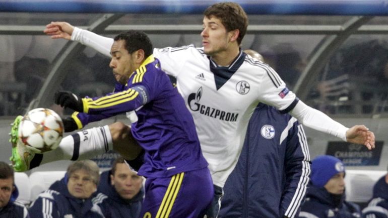 Маркос ТАВАРЕС (слева) и Роман НОЙШТЕДТЕР. Фото REUTERS Маркос ТАВАРЕС (слева) и Роман НОЙШТЕДТЕР. Фото REUTERS