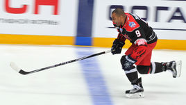 Найджел ДОУС.