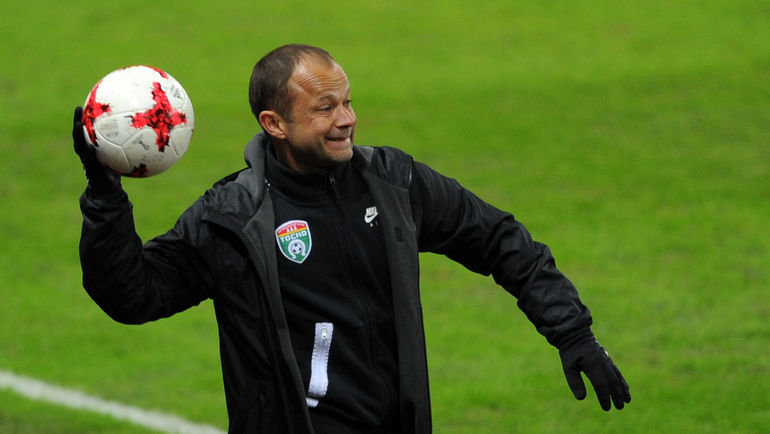 Дмитрий ПАРФЕНОВ. Фото Алексей ИВАНОВ Дмитрий ПАРФЕНОВ. Фото Алексей ИВАНОВ