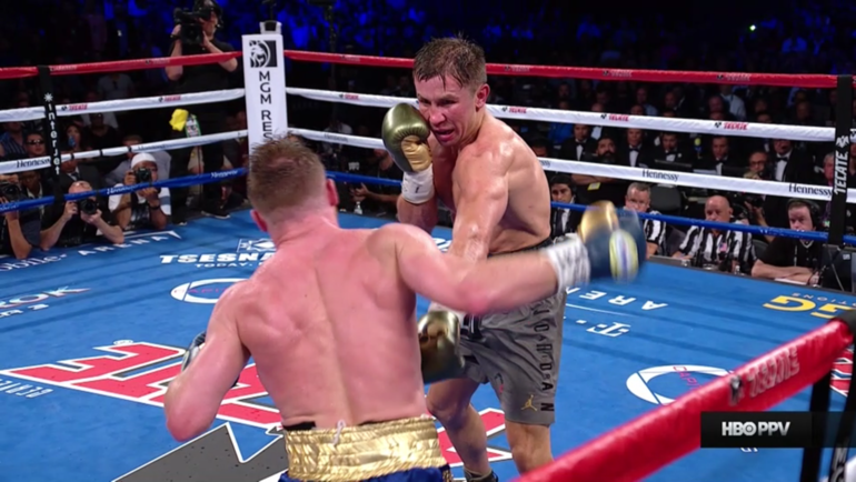 Скриншот боя Головкин - Альварес. Скриншот боя Головкин - Альварес.