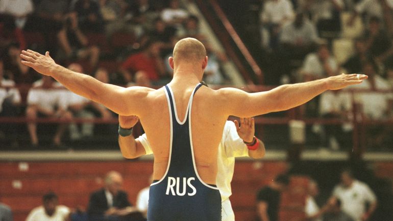 1999 год. Афины. Александр КАРЕЛИН на чемпионате мира. Фото Андрей ГОЛОВАНОВ и Сергей КИВРИН 1999 год. Афины. Александр КАРЕЛИН на чемпионате мира. Фото Андрей ГОЛОВАНОВ и Сергей КИВРИН