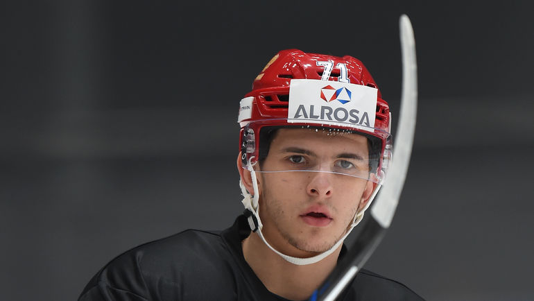 Константин ОКУЛОВ. Фото Юрий КУЗЬМИН, photo.khl.ru Константин ОКУЛОВ. Фото Юрий КУЗЬМИН, photo.khl.ru