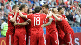 УЕФА утвердил формат и сроки Лиги наций, которая фактически заменит товарищеские матчи и станет частью отборочного турнира чемпионата Европы-2020. Сборная России, скорее всего, не попадет в элитный дивизион и сыграет со Швецией, Голландией, Турцией или Данией.