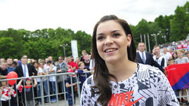 Аделина Сотникова: "Даже фигуристы играют в футбол"