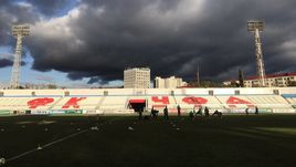 Футболисты "Уфы" экстренно покинули отель и отправились на стадион.