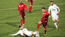 Сегодня. Уфа. "Уфа" - "Арсенал" - 1:0. Команда Сергея Семака победила впервые с 5 августа.