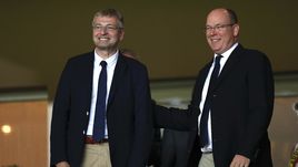 Владелец "Монако" Дмитрий РЫБОЛОВЛЕВ (слева) и князь Альбер II.