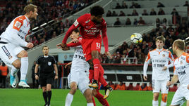 Сегодня. Москва. "Спартак" - "Урал" - 2:0. Опасный момент у ворот "Урала".